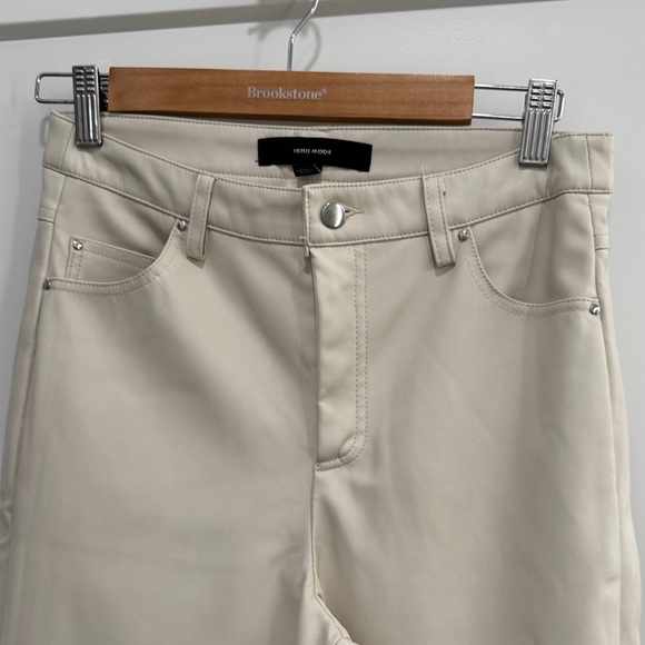 Vero Moda Faux Leather Pant - Picture 2 of 4